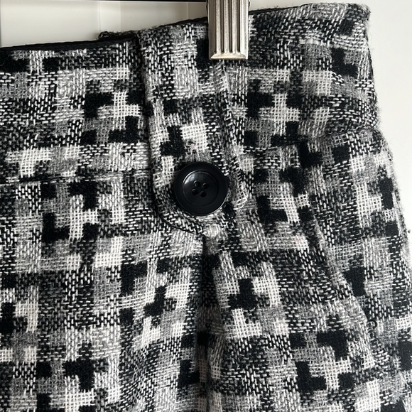 Vintage Y2K Dalia Collection black/grey/white lined pencil skirt. Size US8 - Picture 3 of 11